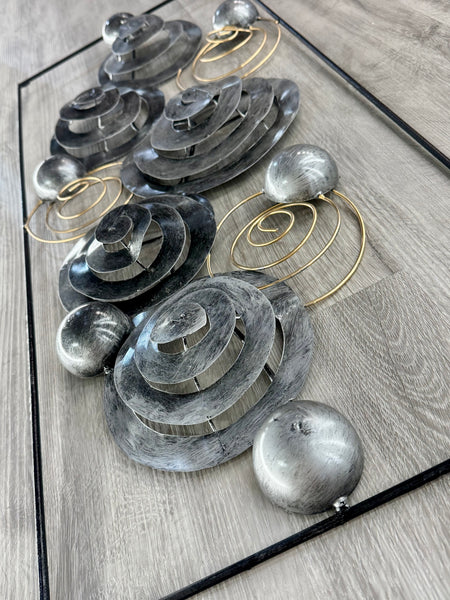 Abstract Circles Framed Silver - 3D Metal Wall Art